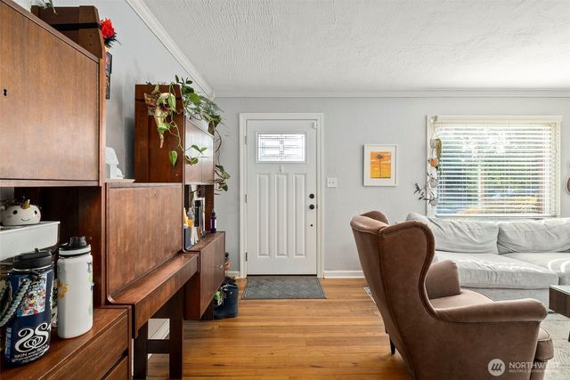 214 Summit Avenue, Fircrest, WA 98466
