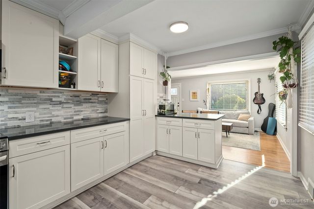214 Summit Avenue, Fircrest, WA 98466