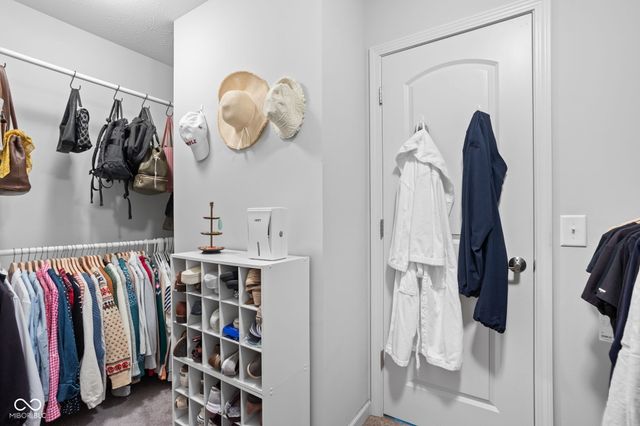 15658 Byrding Drive, Westfield, IN 46074