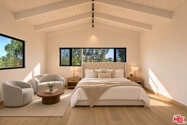 2407 Guthrie Drive, Los Angeles, CA 90034