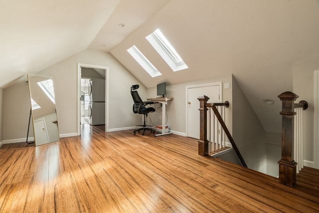 38 Saint Gregory 38, Boston, MA 02124