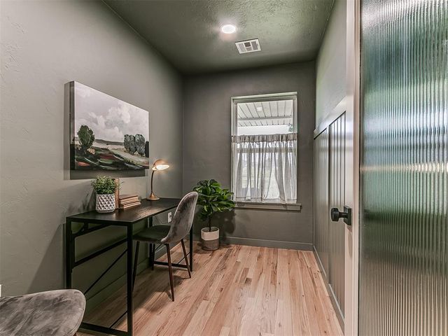 1003 N Euclid Avenue, Cashion, OK 73016