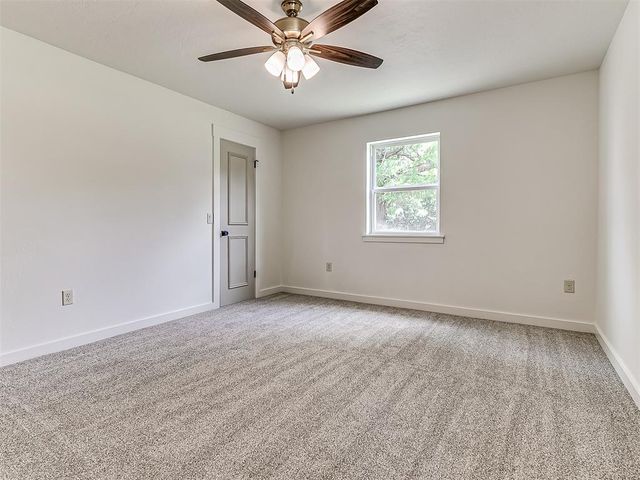 1003 N Euclid Avenue, Cashion, OK 73016