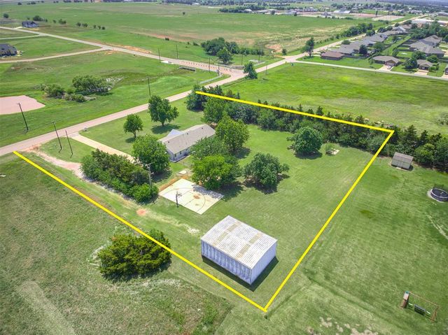 1003 N Euclid Avenue, Cashion, OK 73016