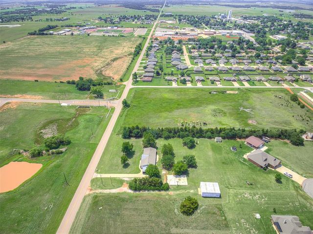 1003 N Euclid Avenue, Cashion, OK 73016