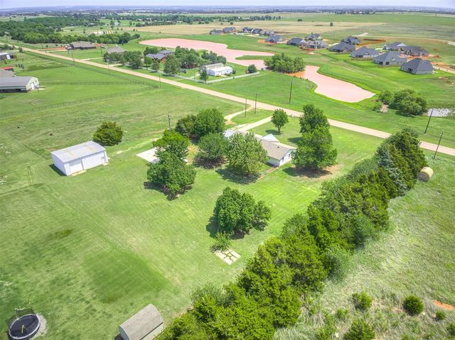 1003 N Euclid Avenue, Cashion, OK 73016