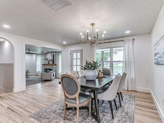 1003 N Euclid Avenue, Cashion, OK 73016