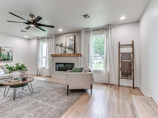 1003 N Euclid Avenue, Cashion, OK 73016