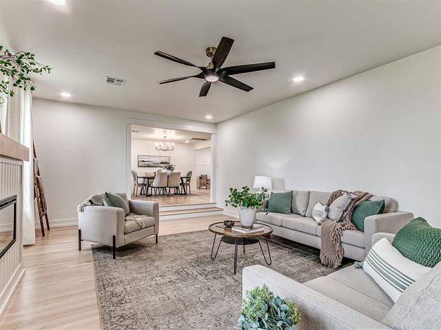 1003 N Euclid Avenue, Cashion, OK 73016