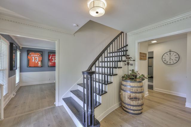 1880 E Compton Rd, Murfreesboro, TN 37130