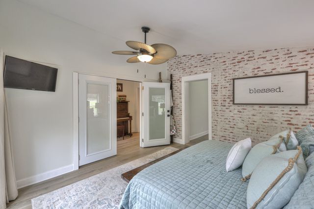 1880 E Compton Rd, Murfreesboro, TN 37130
