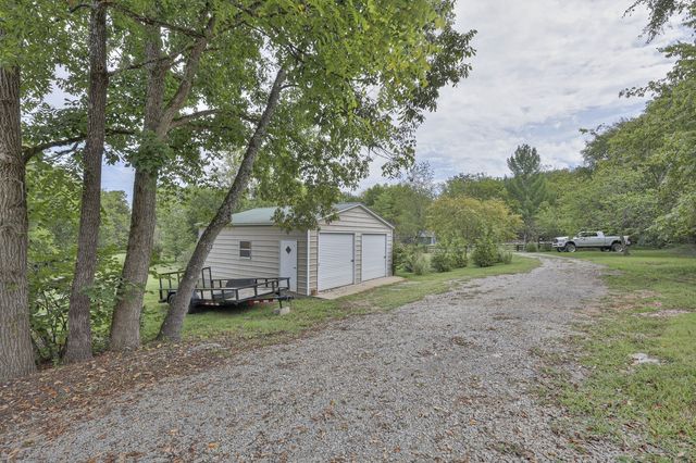 1880 E Compton Rd, Murfreesboro, TN 37130