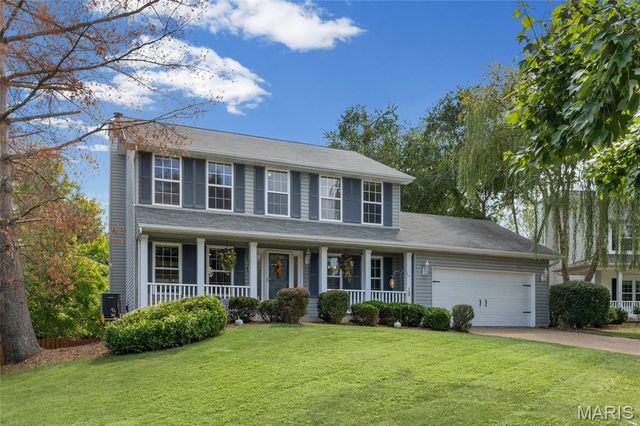 100 Quiet Grove Court, St Peters, MO 63376