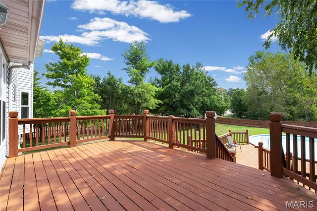 100 Quiet Grove Court, St Peters, MO 63376