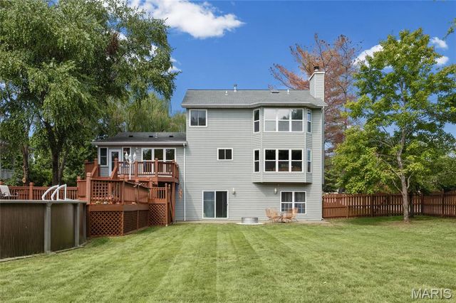 100 Quiet Grove Court, St Peters, MO 63376