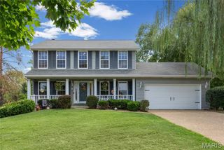 100 Quiet Grove Court, St Peters, MO 63376