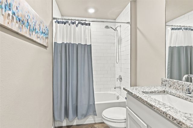 7208 E 155th Place S, Bixby, OK 74008