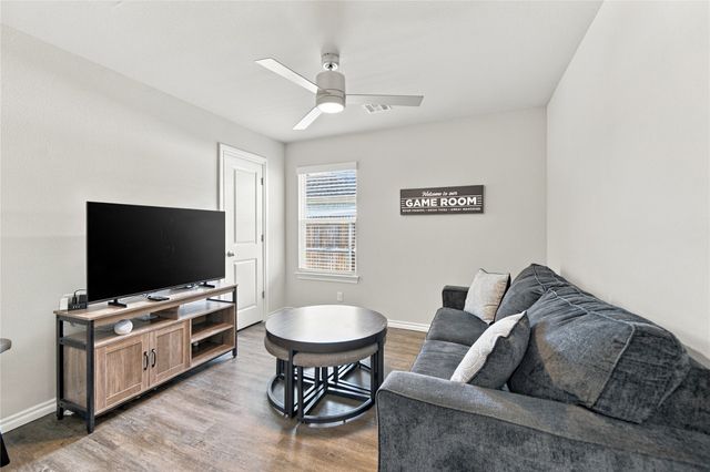 7208 E 155th Place S, Bixby, OK 74008
