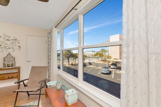 3128 59TH STREET S 211, Gulfport, FL 33707