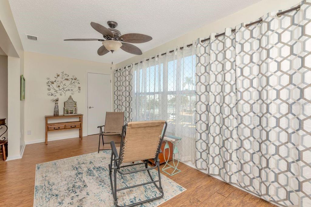 Image 15 of property listing at 3128 59TH STREET S 211, Gulfport, FL 33707