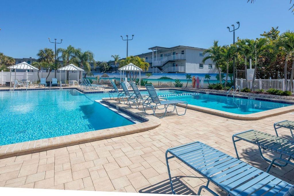 Image 31 of property listing at 3128 59TH STREET S 211, Gulfport, FL 33707