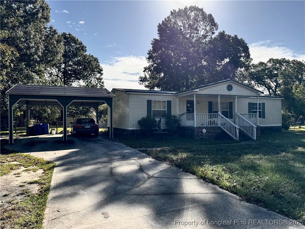 2580 Ballance Farm Road, St Pauls, NC 28384