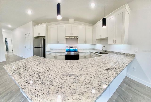 10002 MASSEY STREET, Orlando, FL 32825