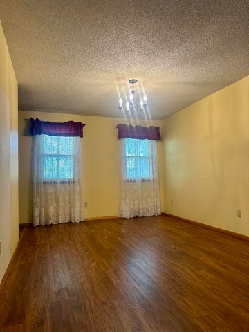 204 State Street, Greenfield, MO 65661