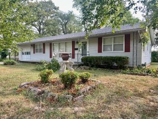 204 State Street, Greenfield, MO 65661