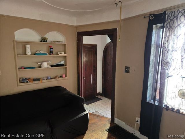 15762 Ferguson Street, Detroit, MI 48227