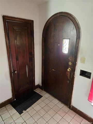 15762 Ferguson Street, Detroit, MI 48227