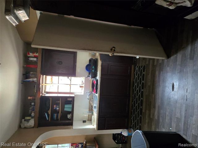 15762 Ferguson Street, Detroit, MI 48227