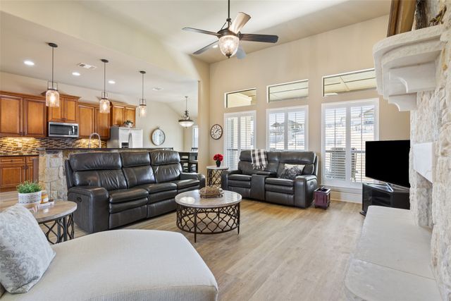 1007 Saddle Bluff Drive, Salado, TX 76571