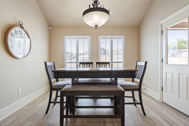 1007 Saddle Bluff Drive, Salado, TX 76571