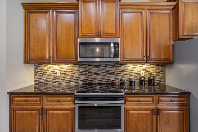 1007 Saddle Bluff Drive, Salado, TX 76571