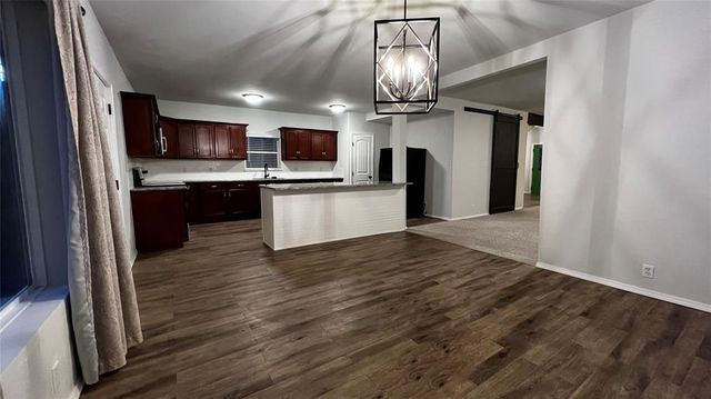 504 W Adams Street, Purcell, OK 73080