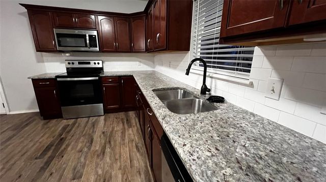 504 W Adams Street, Purcell, OK 73080