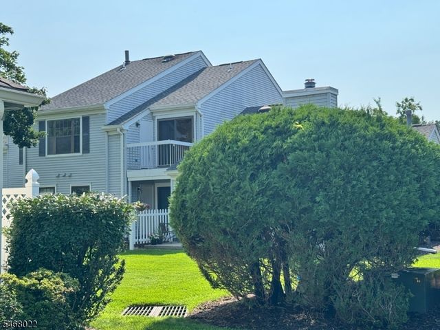 29 Krinsky Ct, Mahwah Twp., NJ 07430