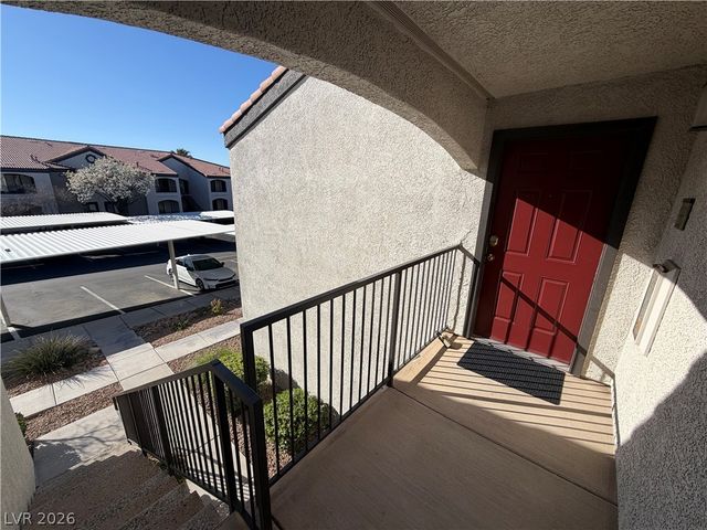 950 Seven Hills Drive 227, Henderson, NV 89052