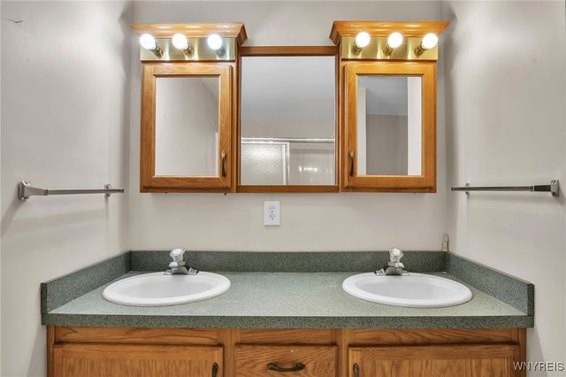 66 West Main Street, Pembroke, NY 14036