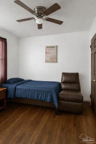 2517 W La Rua St, Pensacola, FL 32505