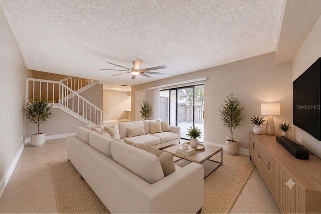 921 ROYAL OAK BOULEVARD, Leesburg, FL 34748