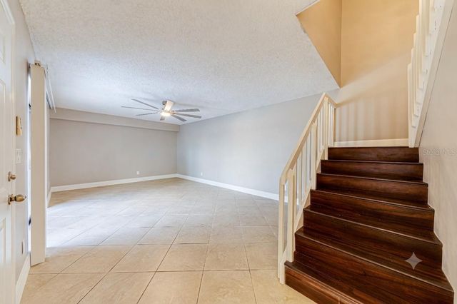 921 ROYAL OAK BOULEVARD, Leesburg, FL 34748