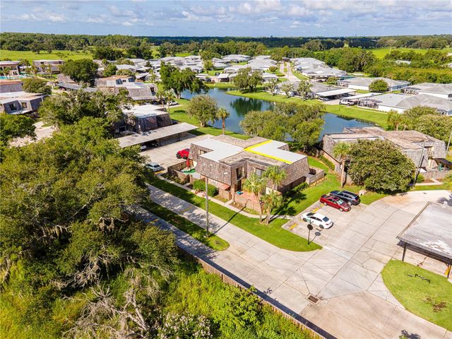 921 ROYAL OAK BOULEVARD, Leesburg, FL 34748