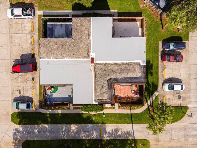 921 ROYAL OAK BOULEVARD, Leesburg, FL 34748