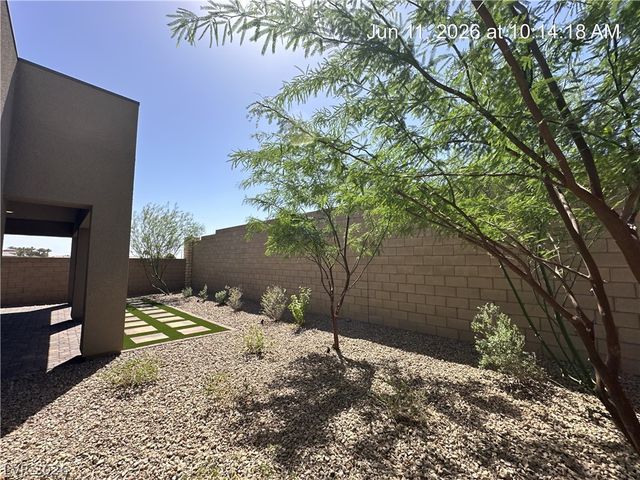 37 Charlotte Ridge Place, Henderson, NV 89011