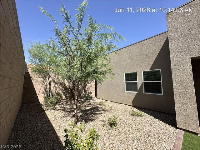 37 Charlotte Ridge Place, Henderson, NV 89011
