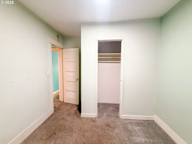 1821 NICHOLS Blvd, Longview, WA 98632