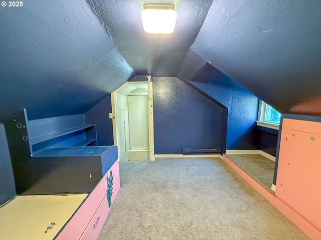 1821 NICHOLS Blvd, Longview, WA 98632