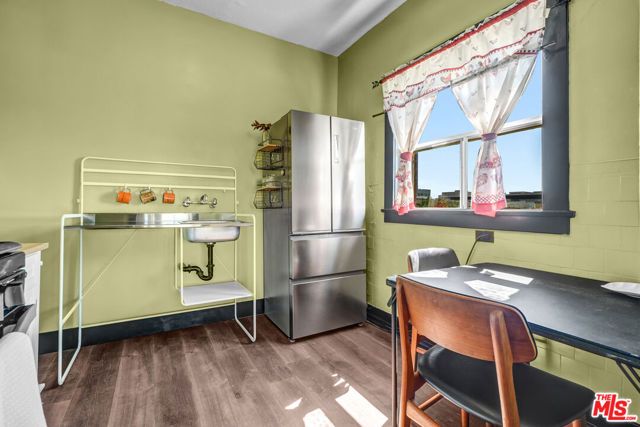 325 W 3rd Street 410, Long Beach, CA 90802